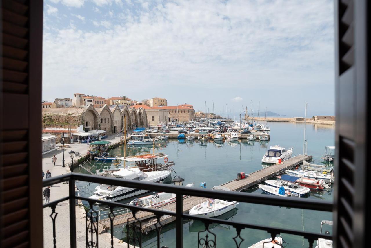 Destino Home Overlooking The Venetian Port Of Chania Chania  Bagian luar foto
