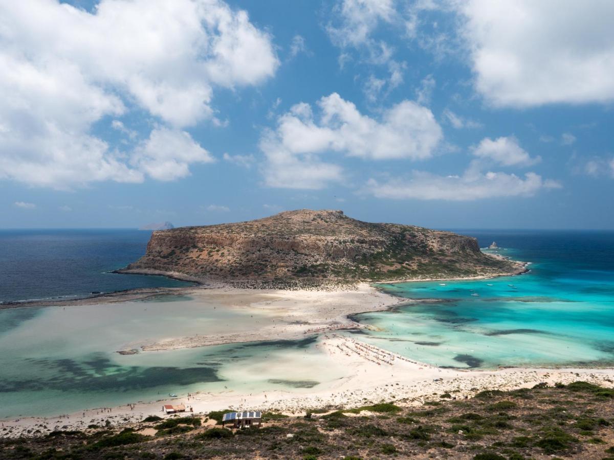 Destino Home Overlooking The Venetian Port Of Chania Chania  Bagian luar foto